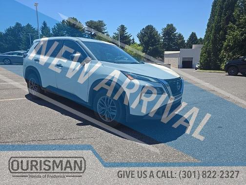 Glacier White 2023 Nissan Rogue S