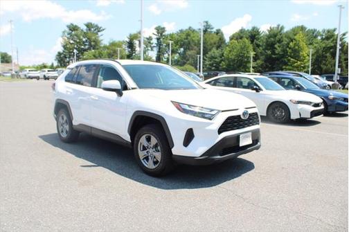 2024 Toyota RAV4 Hybrid XLE
