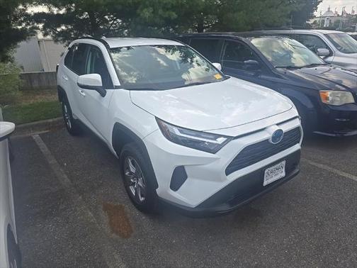 2024 Toyota RAV4 Hybrid XLE