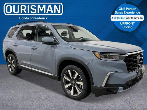 2025 Honda Pilot Touring 8-Passenger