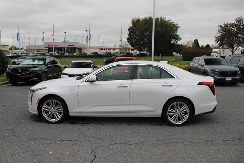 2023 Cadillac CT4 Premium Luxury