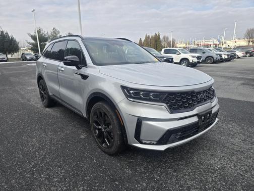 2022 Kia Sorento SX