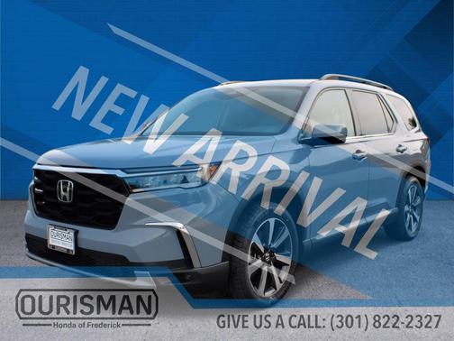 2023 Honda Pilot Touring 8-Passenger