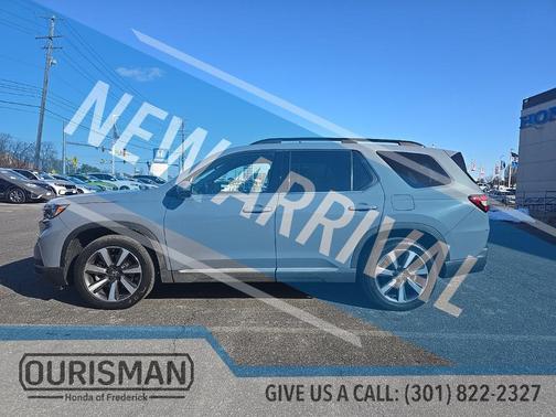 2023 Honda Pilot Touring 8-Passenger
