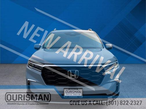 2023 Honda Pilot Touring 8-Passenger