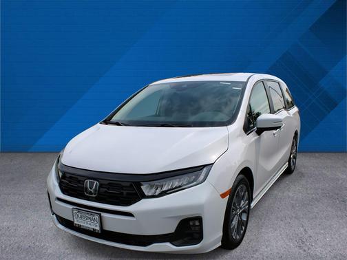 Platinum White Pearl 2026 Honda Odyssey Touring