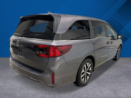 Modern Steel Metallic 2026 Honda Odyssey EX-L