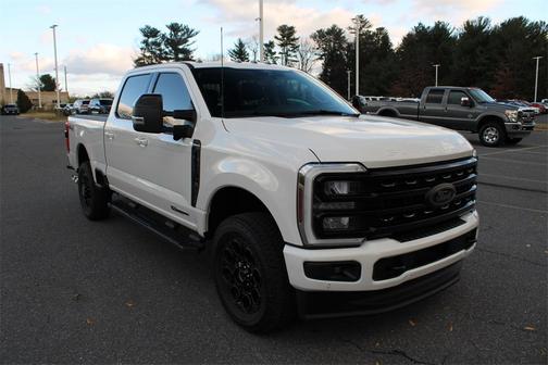2024 Ford F-350 Lariat