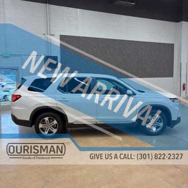 2023 Honda Pilot AWD EX-L 8 Passenger