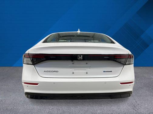 Platinum White Pearl 2026 Honda Accord Hybrid EX-L