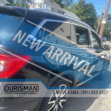 2021 Honda Pilot Touring 8-Passenger