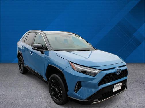 2022 Toyota RAV4 Hybrid SE
