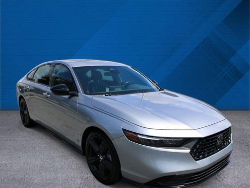 Lunar Silver Metallic 2023 Honda Accord Hybrid Sport-L