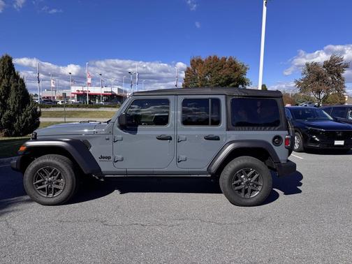 2025 Jeep Wrangler Sport S