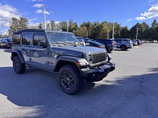 2025 Jeep Wrangler Sport S