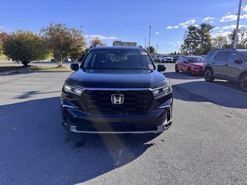 2023 Honda Pilot AWD Elite