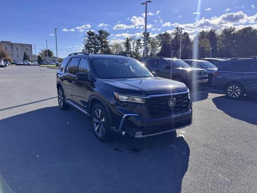 2023 Honda Pilot AWD Elite