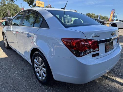 2011 Chevrolet Cruze LT
