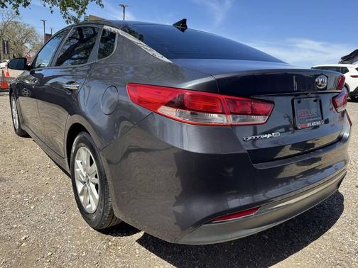 2017 Kia Optima LX