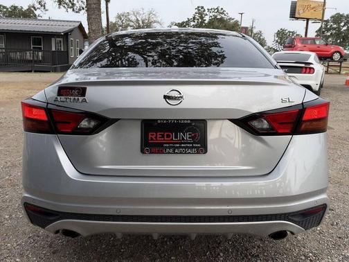 Brilliant Silver Metallic 2019 Nissan Altima 2.5 SL