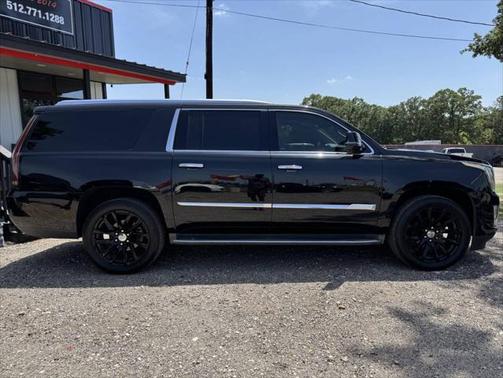 2015 Cadillac Escalade ESV Luxury