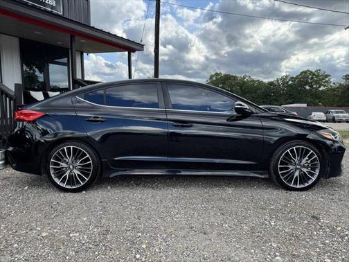 2018 Hyundai ELANTRA Sport
