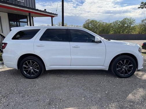 White 2018 Dodge Durango GT