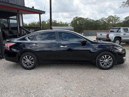 Super Black 2015 Nissan Altima 2.5 S