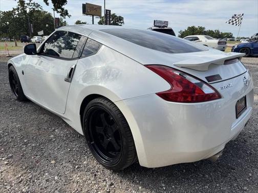 2011 Nissan 370Z Base