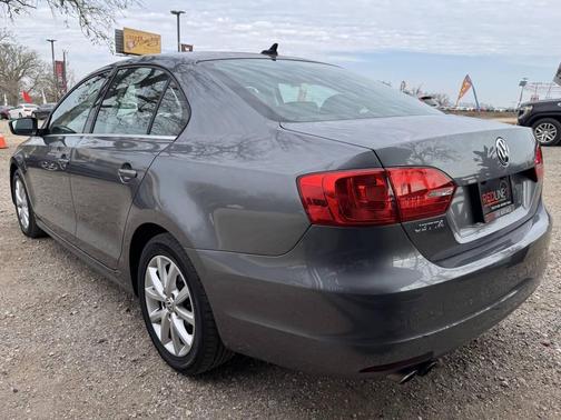 2014 Volkswagen Jetta Auto SE w/Connectivity