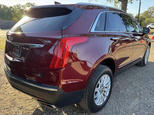 2017 Cadillac XT5 Base