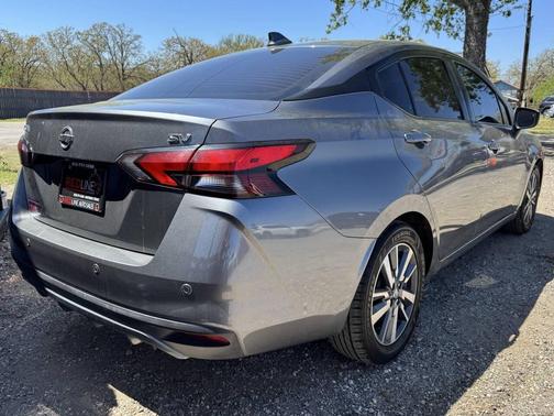 2020 Nissan Versa 1.6 SV