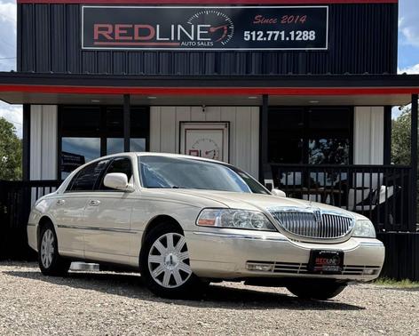 2003 Lincoln Town Car Cartier 4dr Sedan