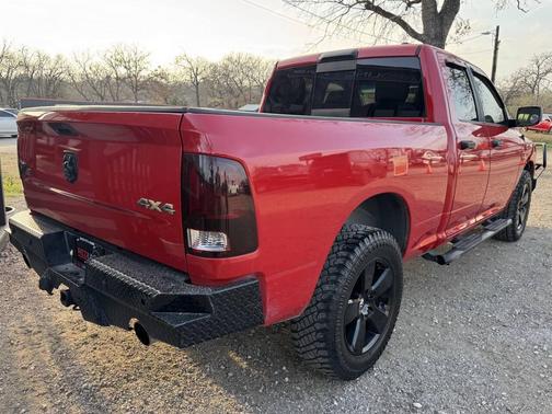 2011 Dodge Ram 1500 Big Horn 4x4 4dr Quad Cab 6.3 ft. SB Pickup