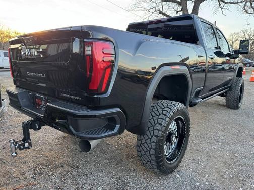 2024 GMC Sierra 2500 Denali Ultimate