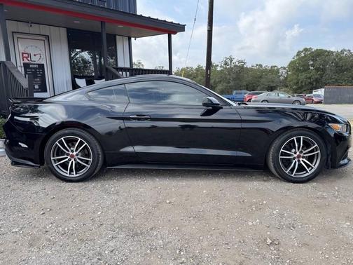 2016 Ford Mustang EcoBoost Premium