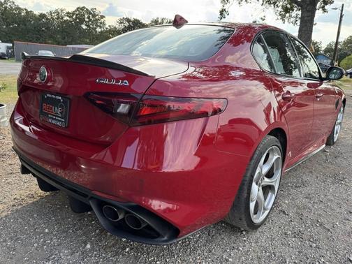 2018 Alfa Romeo Giulia Quadrifoglio