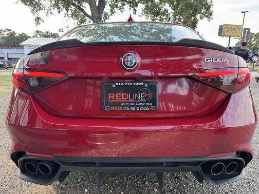 2018 Alfa Romeo Giulia Quadrifoglio