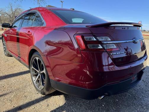 2016 Ford Taurus SHO AWD 4dr Sedan