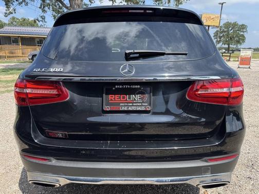 Black 2017 Mercedes-Benz GLC 300 Base