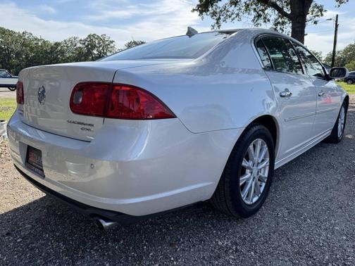 White 2011 Buick Lucerne CXL