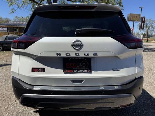 2022 Nissan Rogue SL