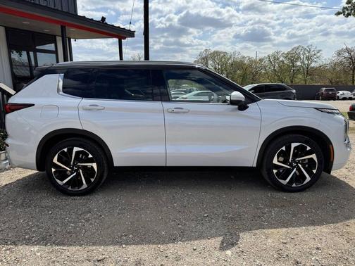 2023 Mitsubishi Outlander SEL 2.5 2WD