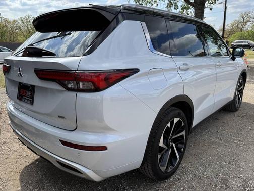 2023 Mitsubishi Outlander SEL 2.5 2WD