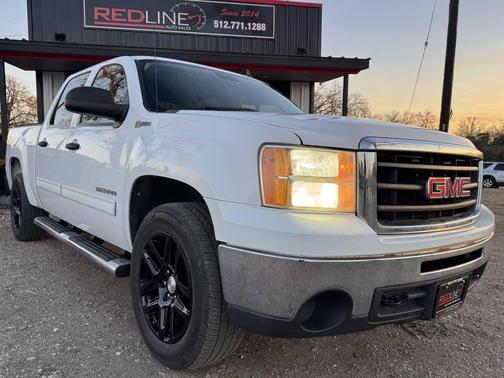 2011 GMC Sierra 1500 Hybrid Base 4x4 4dr Crew Cab 5.8 ft. SB w/3HA