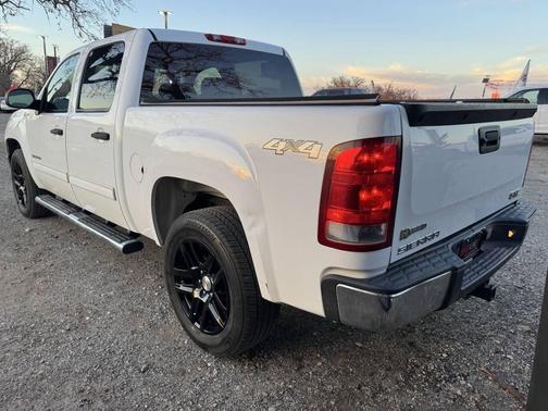 2011 GMC Sierra 1500 Hybrid Base 4x4 4dr Crew Cab 5.8 ft. SB w/3HA