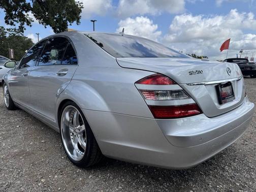 2007 Mercedes-Benz S-Class S 550 4dr Sedan