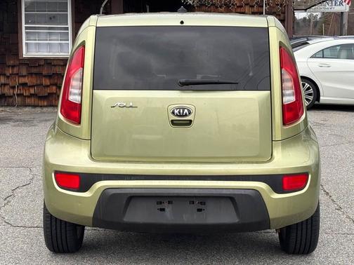 2013 Kia Soul +