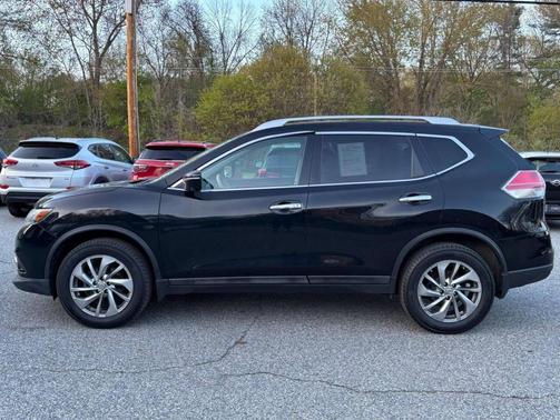 Super Black 2015 Nissan Rogue SL