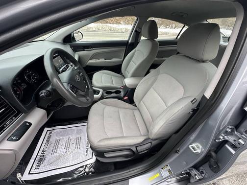 2017 Hyundai ELANTRA SE Value Edition